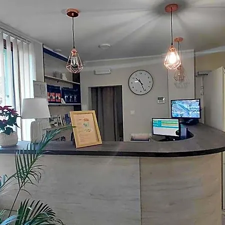 Hotel Snieznik 2*